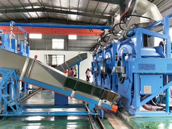 全自動(dòng)洗衣機